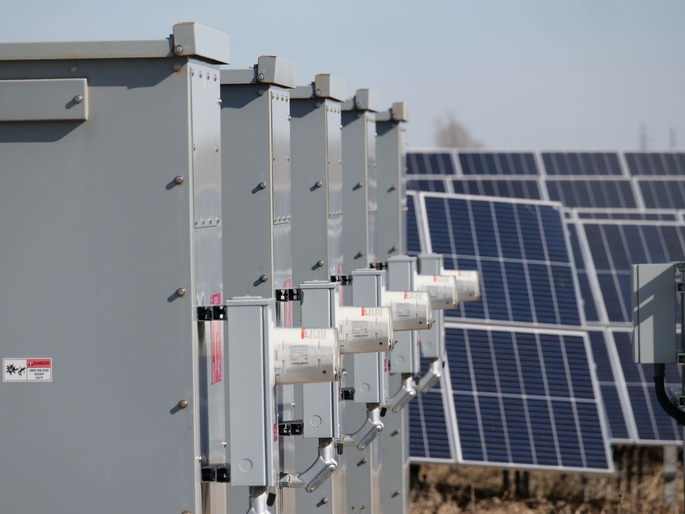 Electrical disconnect switches and distribution equipment at a solar installation